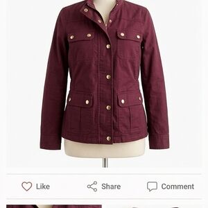 Plum J.CREW JACKET SIZE medium Beautiful Color With Stylish Gold BUTTONS